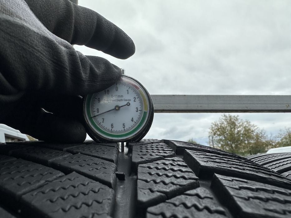 Шини б/у R19 265/45; 295/40 Continental