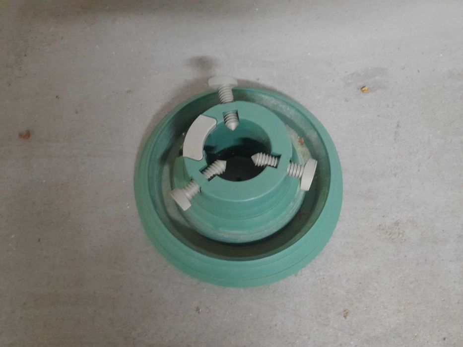 Stojak do choinki plastikowy