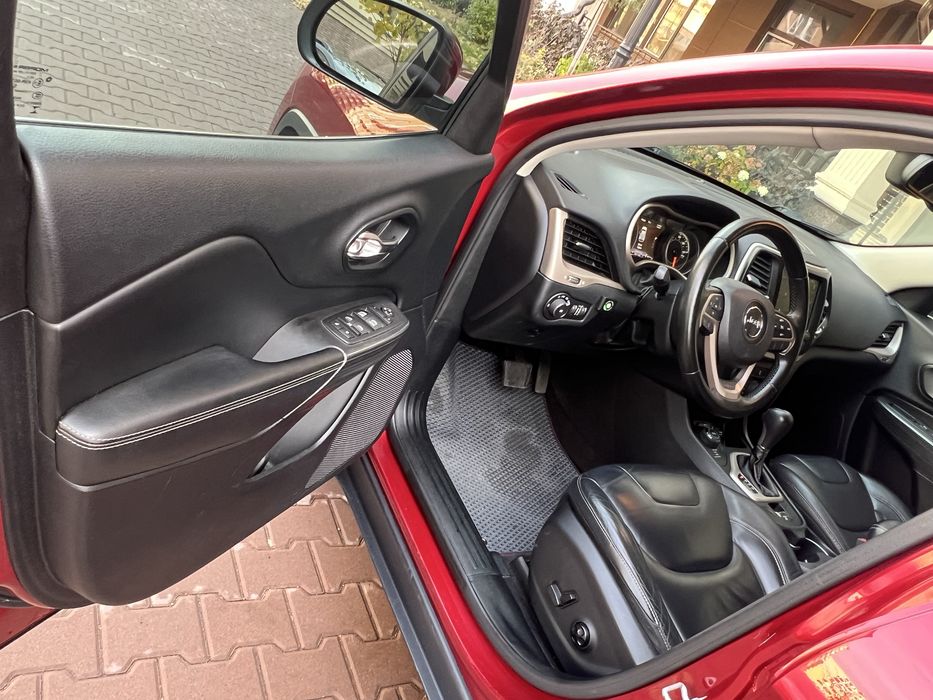 Jeep Cherokee Limited 4х4 газ/бензин Шкіра/ підігріви