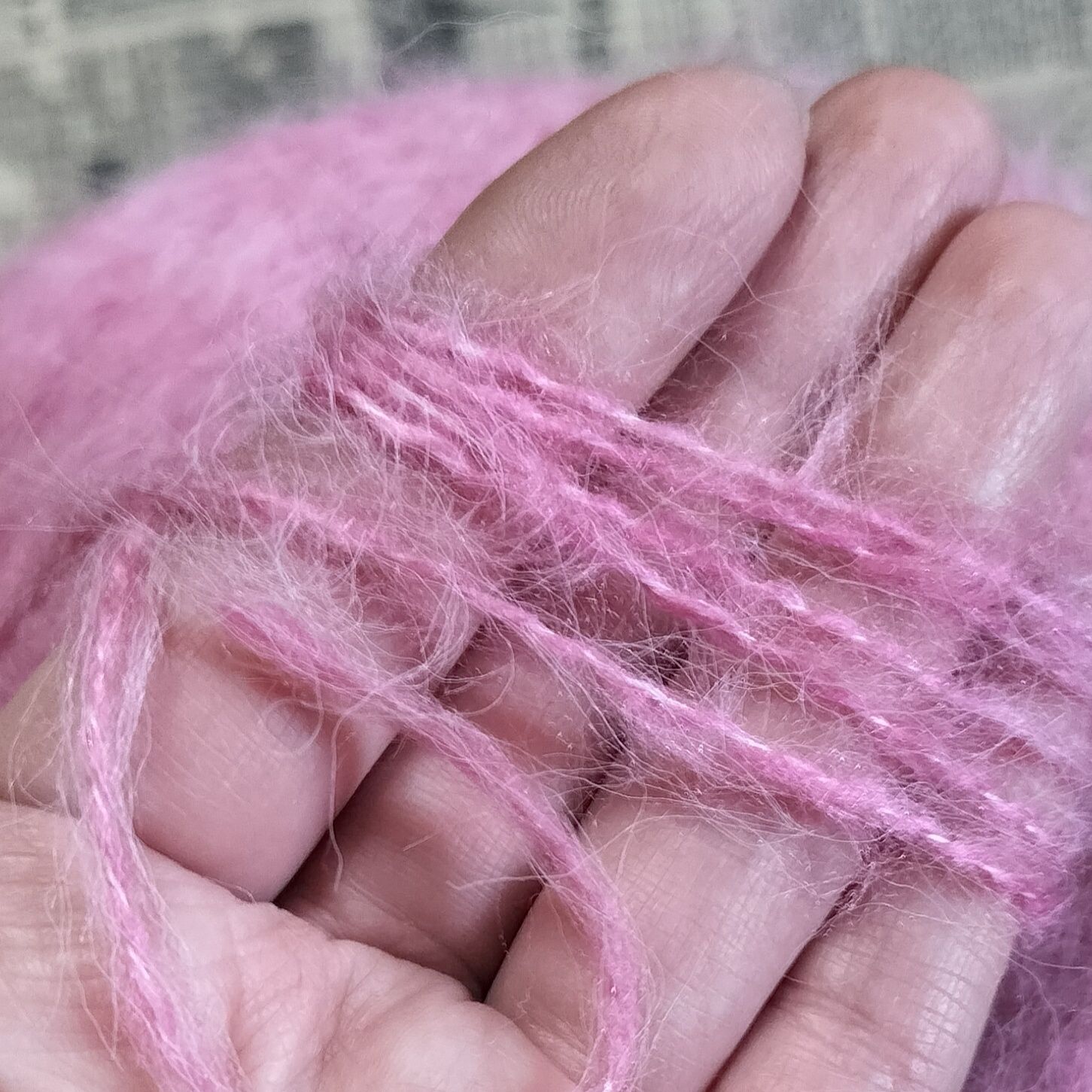 300 г Мохер рожевий, пряжа нитки для вязання