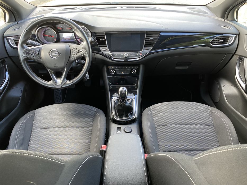 Opel Astra 1.6 CDTI 2017 Nacional 133.000km
