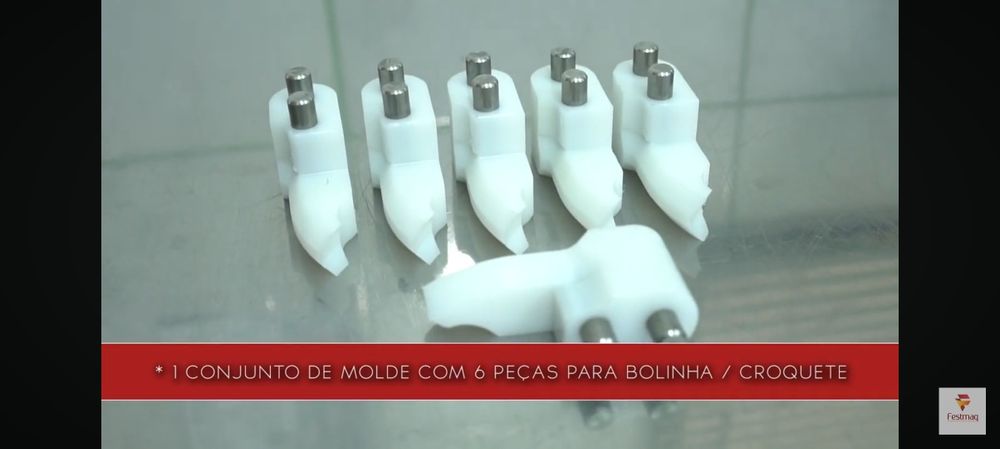 Maquina de fazer salgados brasileiros