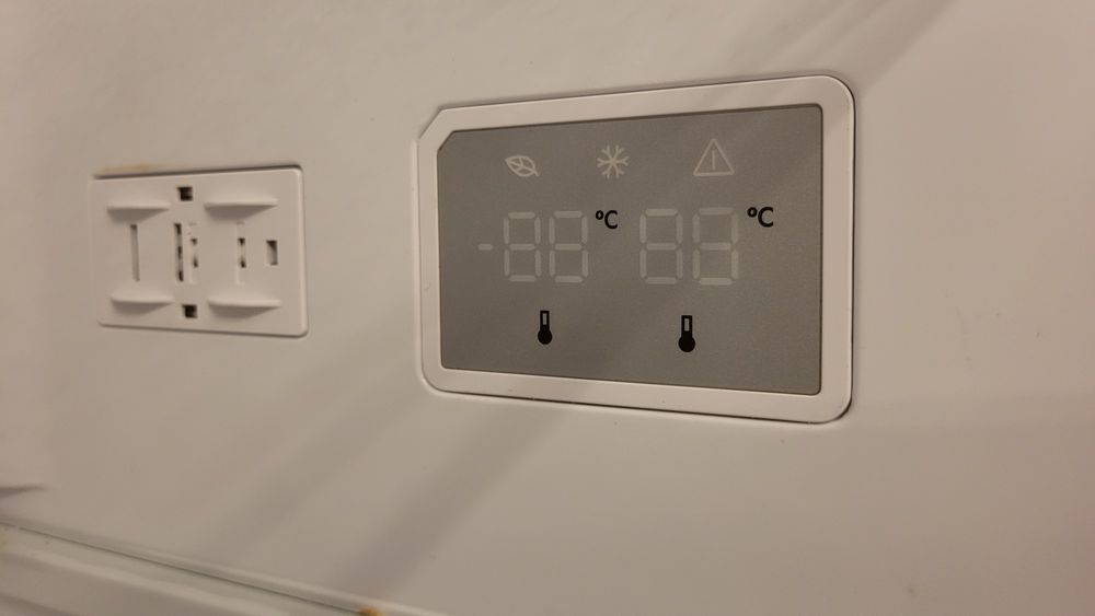 Frigorífico AEG combinado inox