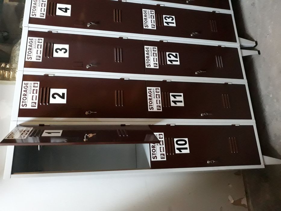 Self Storage em Contentor / Boxes Storage Algarve Guarda Móveis Faro