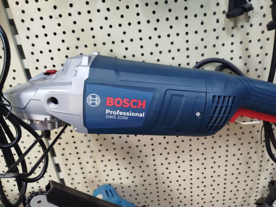 Болгарка Bosch GWS 2200