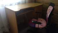 Dziecięce krzesło obrotowe Princess Nowy Styl z biurkiem w kolorze buk