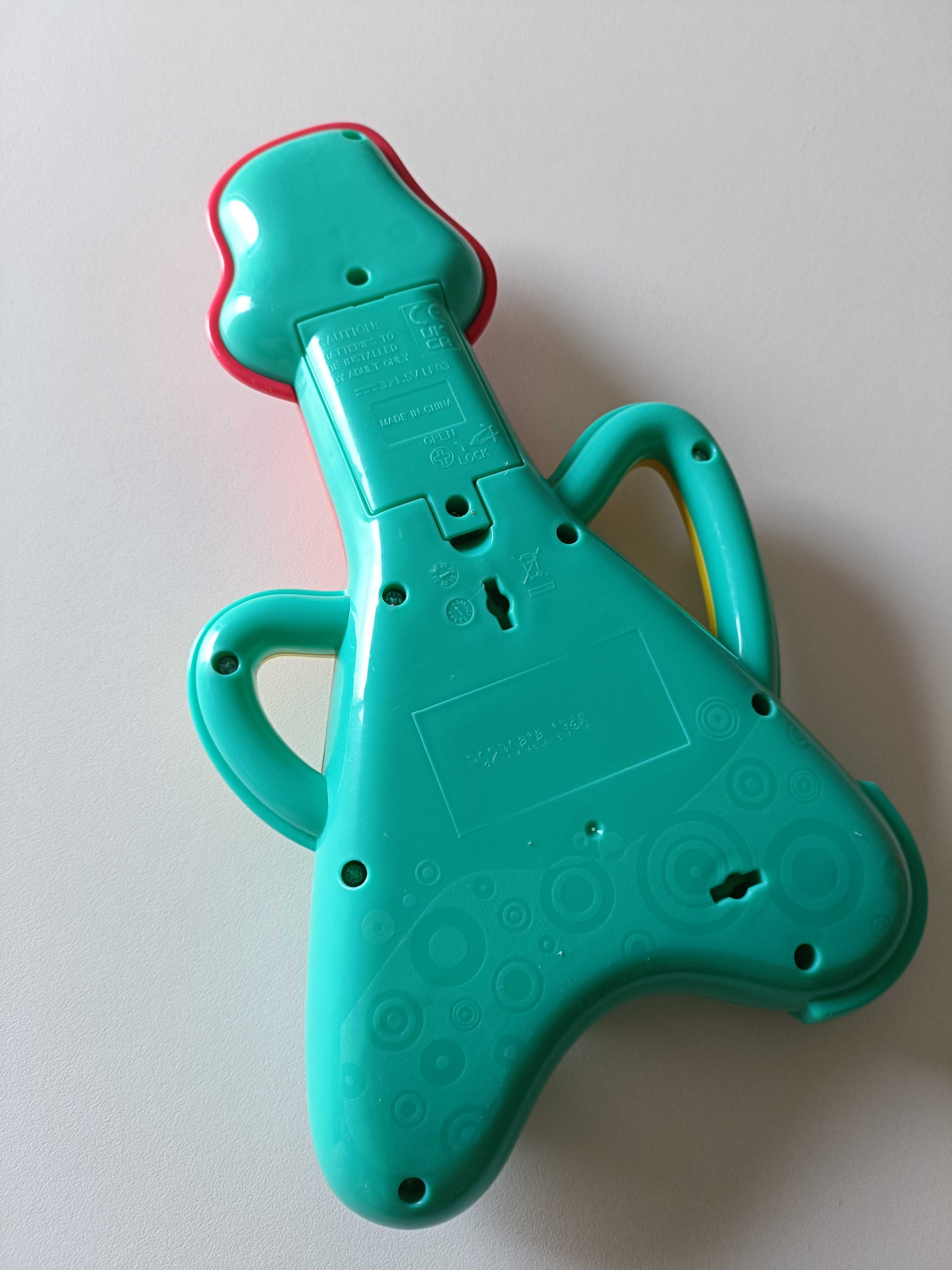 Guitarra de criança