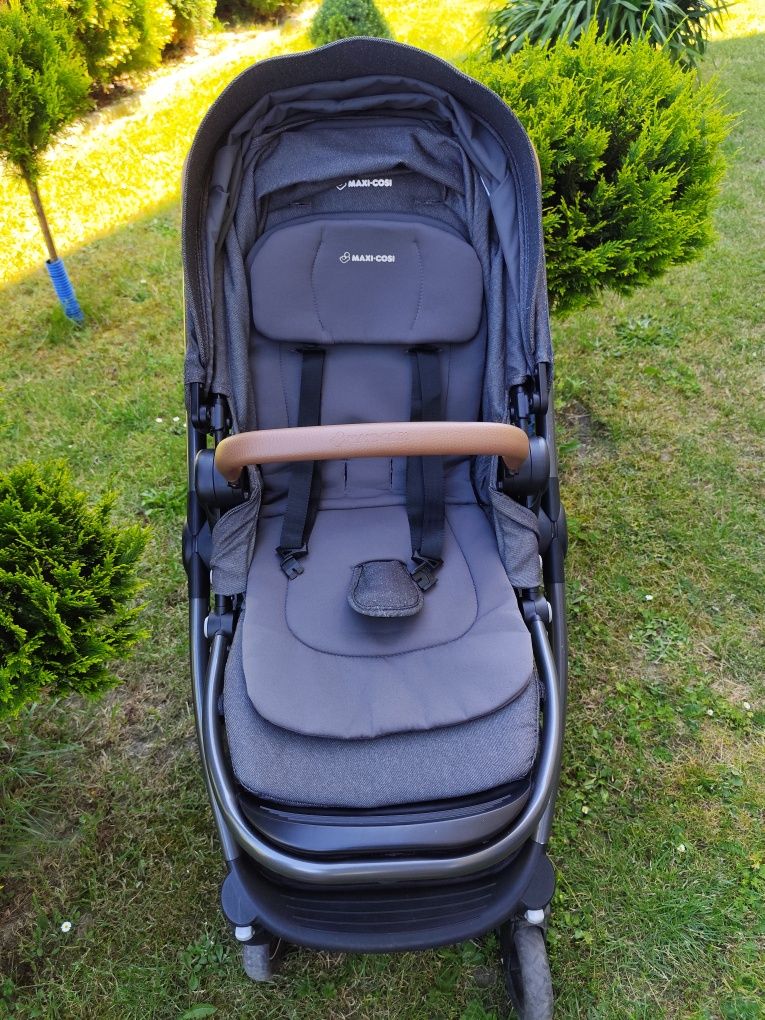 Wózek plus nosidełko z bazą Maxi Cosi