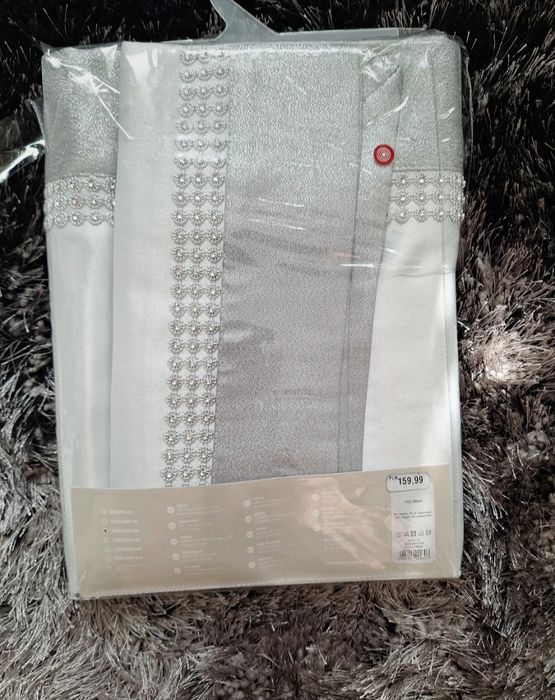 Srebrny obrus z cekinami home you nowy 130x180