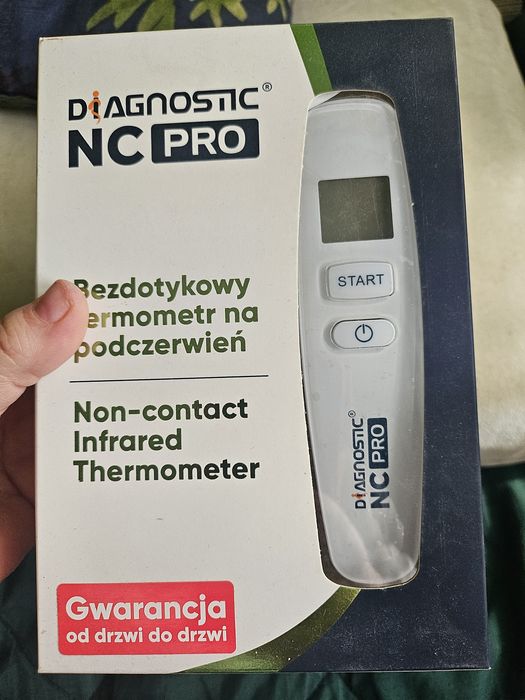 Termometr bezdotykowy