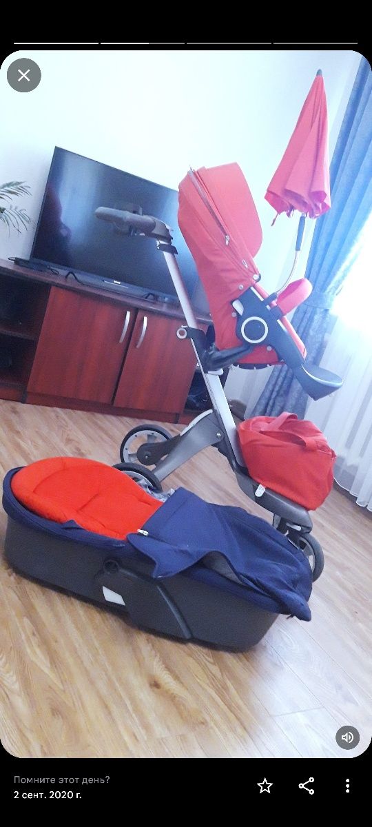 Коляска детская  stokke v4