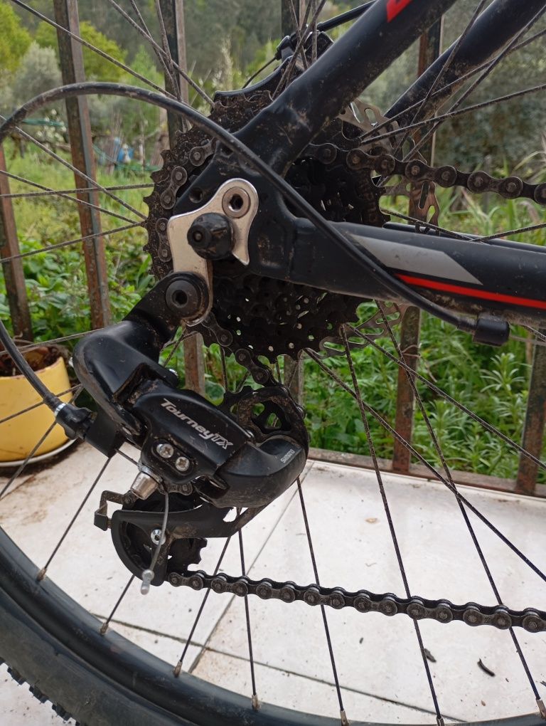 Bicicleta de BTT à Venda - Oportunidade Imperdível!