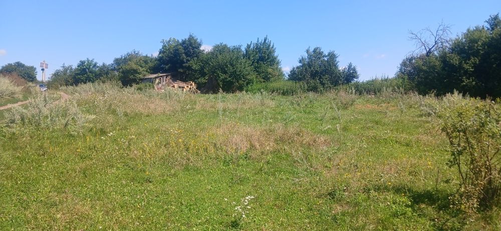 Продам земельну ділянку під будівництво