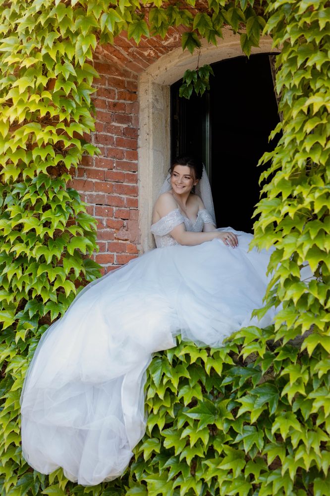 Весільна сукня Linet від Eva Lendel (салон “Crystal”)