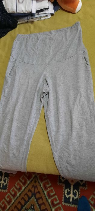 Продам вещи для беременных