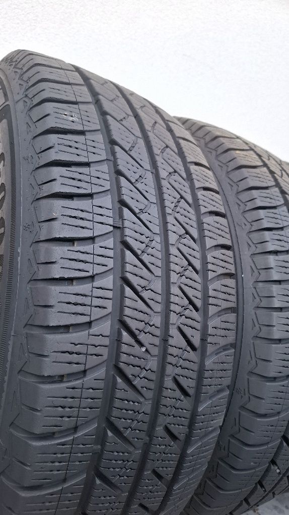 Opony 215/65 R15C Goodyear Vector4seasons cargo  2023r 8mm