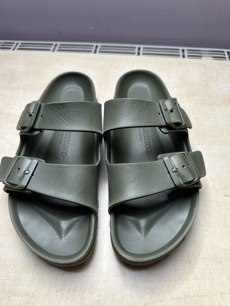 Klapki sandały kąpielowe paski zielone Birkenatock unisex