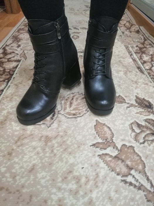 Зимові жіночі черевики