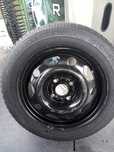 Pneu 165 65 r 14 90% piso michelan