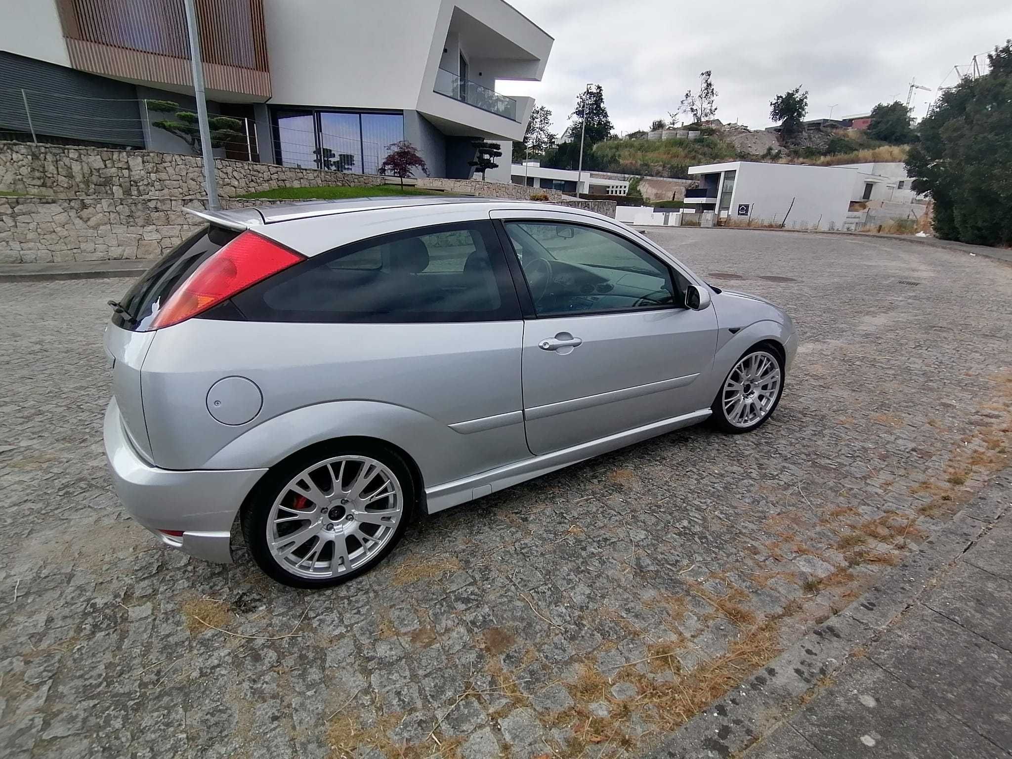 Ford Focus 1.8 (Diesel)