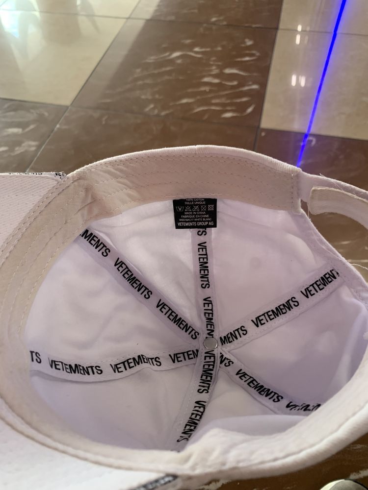 vetements картуз кепка