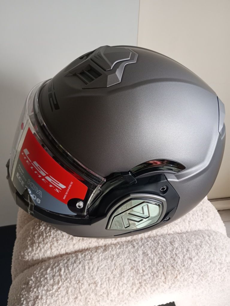 Kask motocyklowy LS2