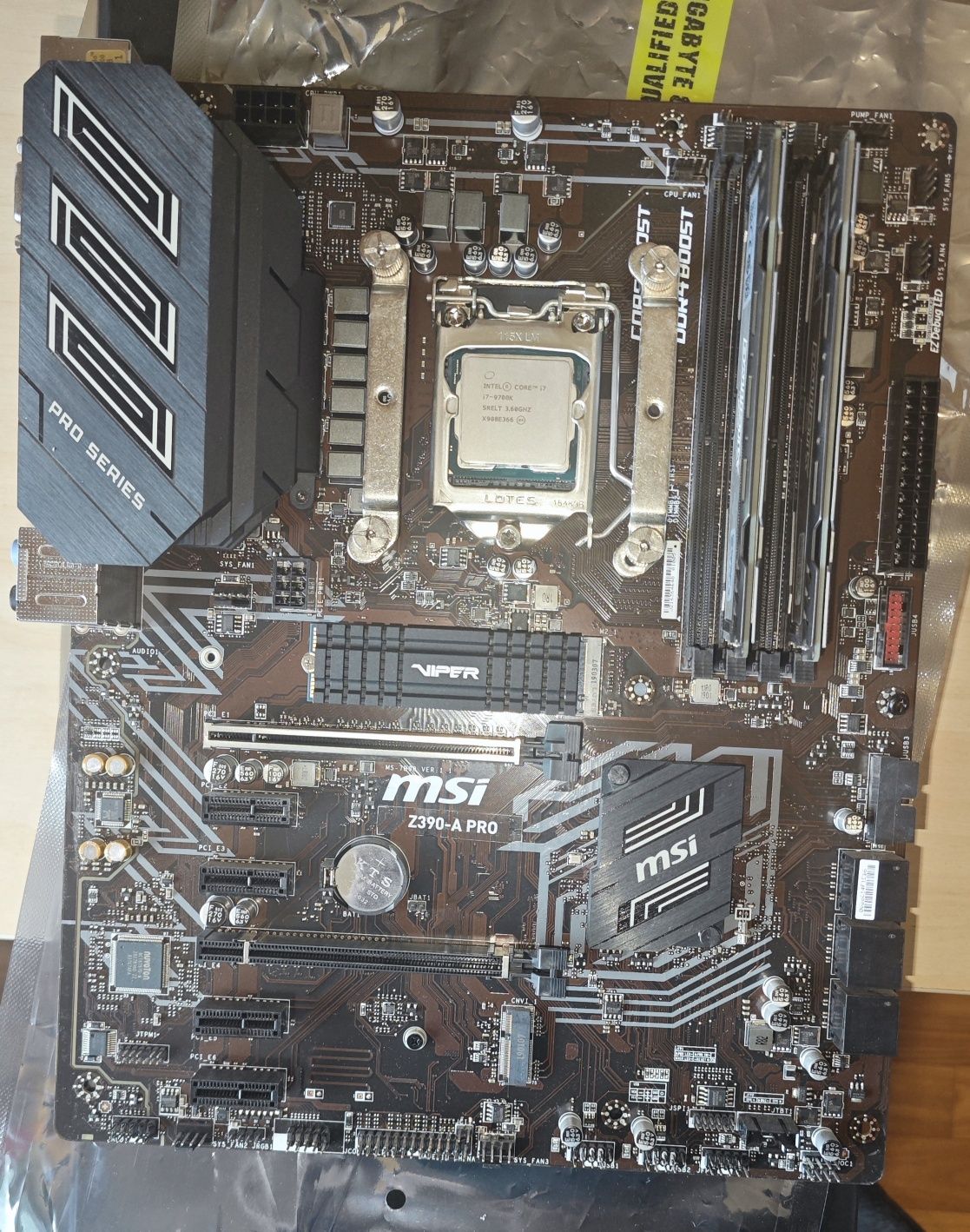ПК на i7 9700k, msi z390-A PRO, ОЗУ 16 gb, БП 850W, без GPU