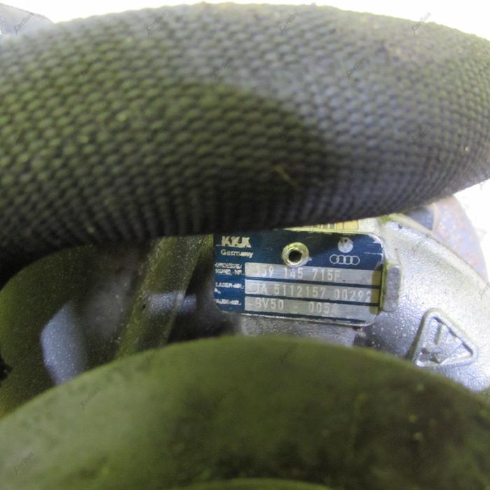 Турбіна Volkswagen Touareg 3,0 BKS дизель 2007-2010 Турбонагнетатель