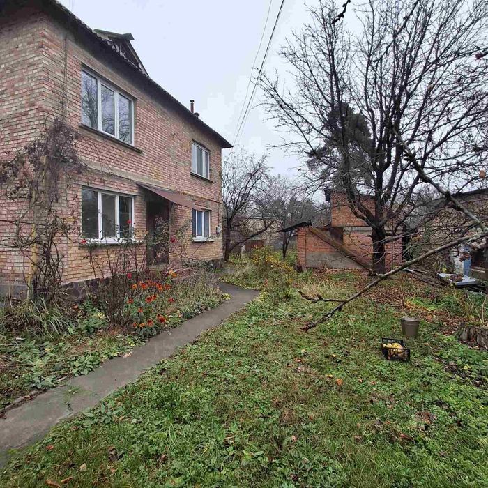 Продаж житлового  будинку 120 кв м  смт Немішаєво