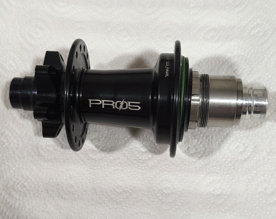 Cubo Hope Pro 5 - 32 raios/6 furos