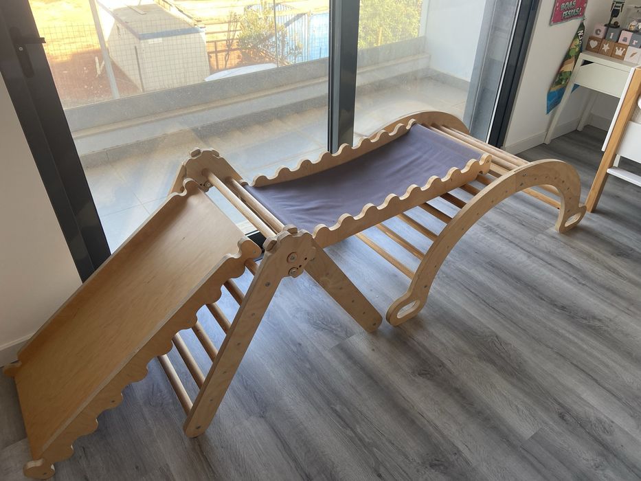 Conjunto Pikler/Montessori – Triângulo + Rampa + Arco + Tela –