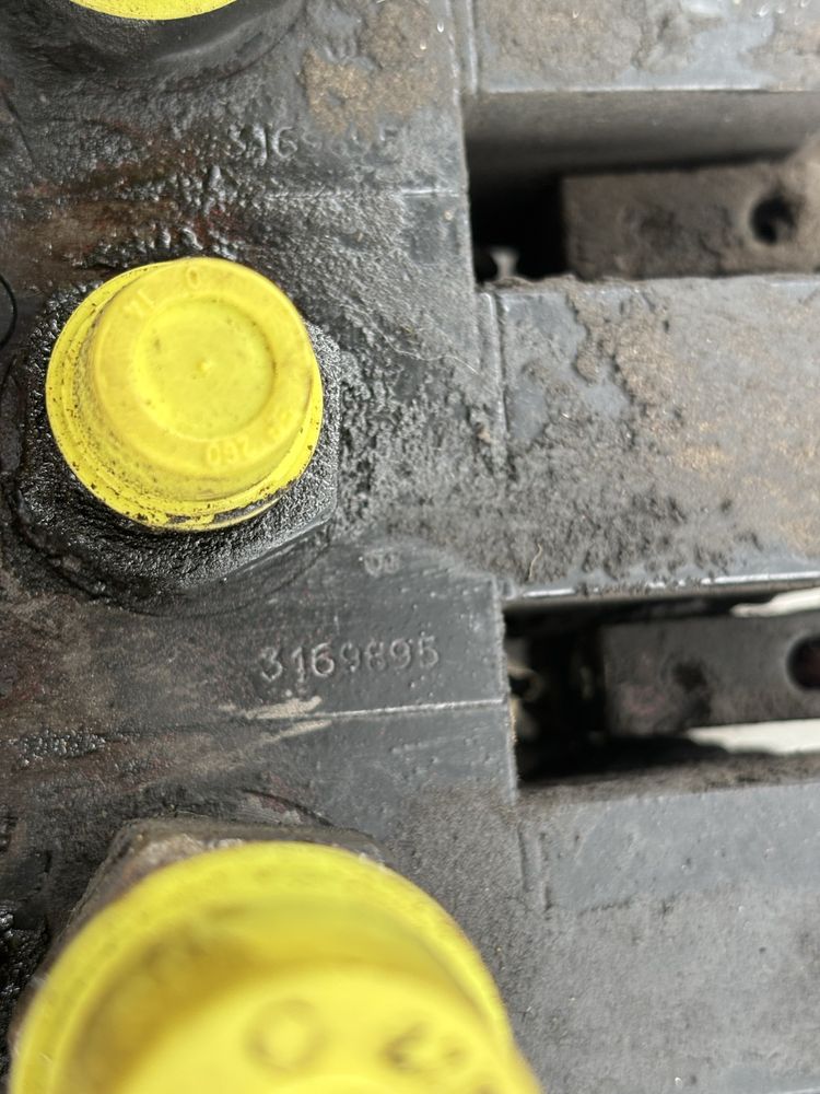 Rozdzielacz hydrauliczny elektryczny podpór nóg HDS Vkran Epsilon