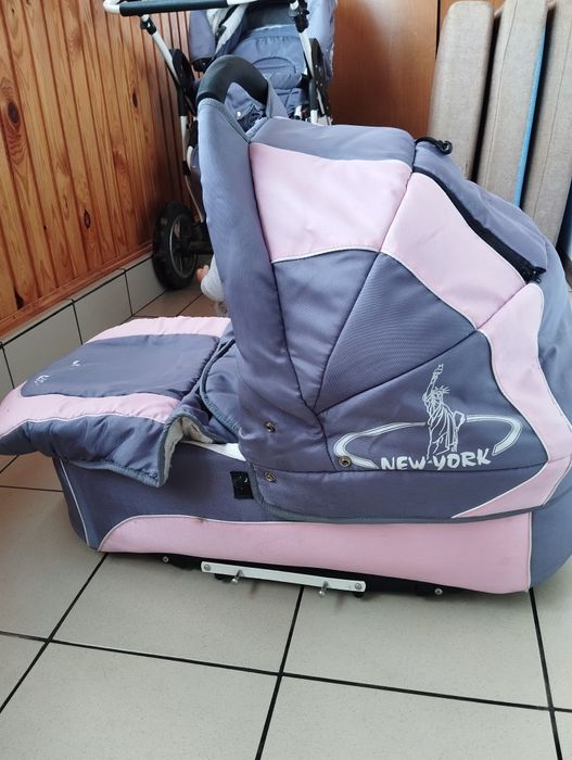 Каляска 2 в 1 в гарному стані