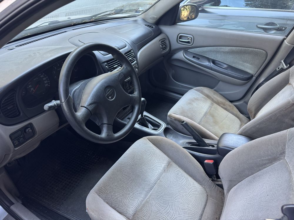 Nissan almera 1.5