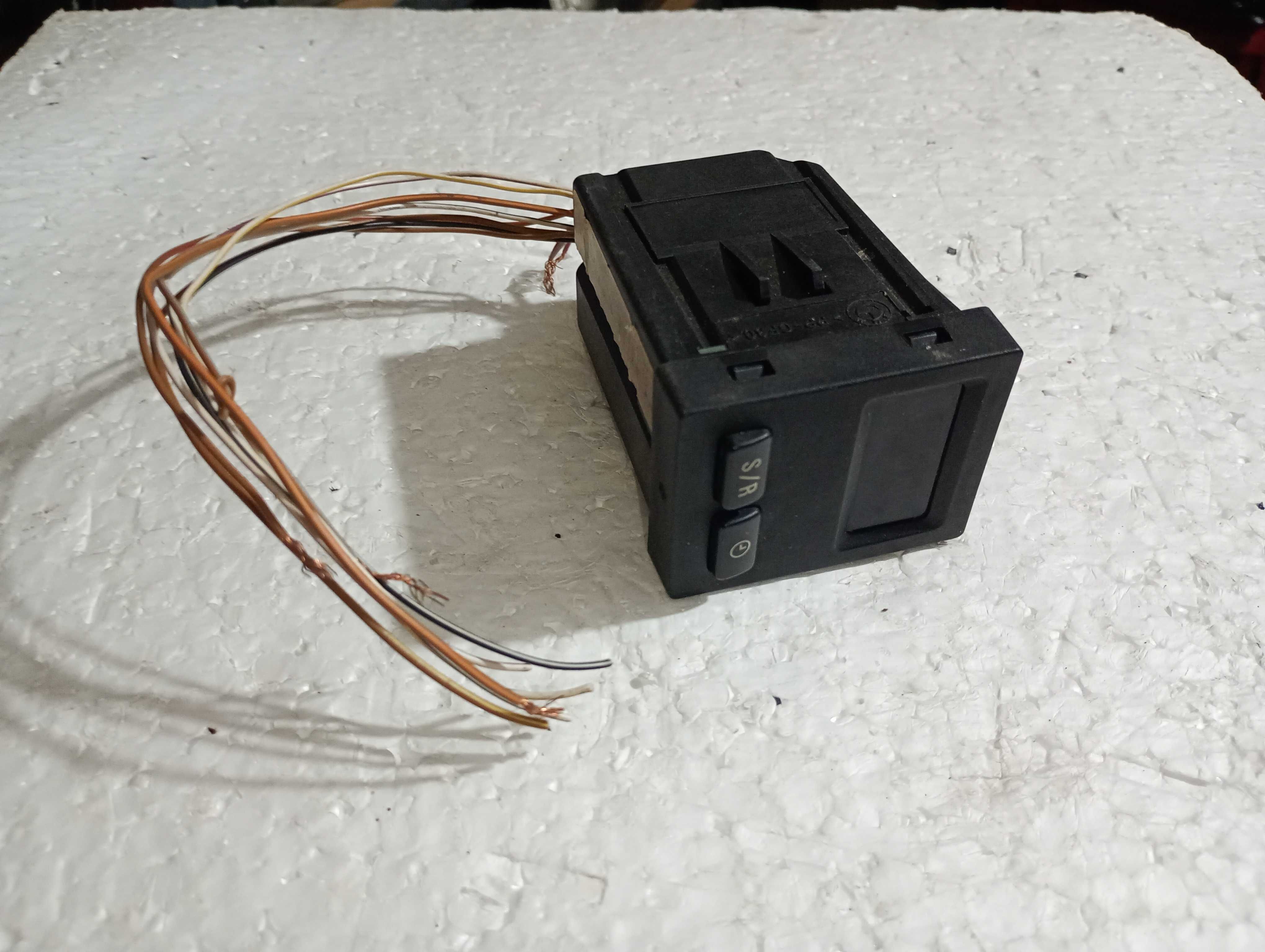 Komputer pokładowy OBC + wtyczka BMW E36 Compact/Z3 R4 1.6 1.8 1.9