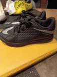 Turfy Nike hypervenom r.30,