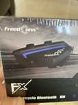 Nowy MESH interkom FreedConn FX10 fabrycznie zapakowany radio