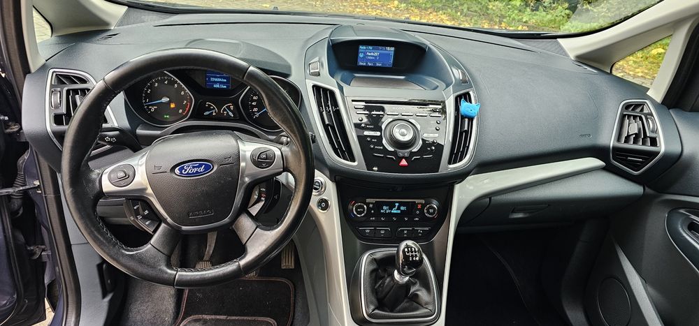 Sprzedam Ford Grand C-Max 2011 r  1.6 T 150 km  Lpg Możliwa zamiana.