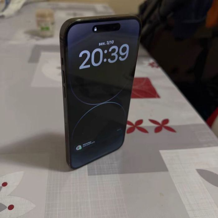 Vendo iPhone 14 pro max azul