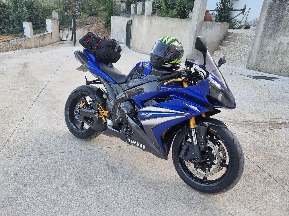 Yamaha YZF R1 FULL Carbon