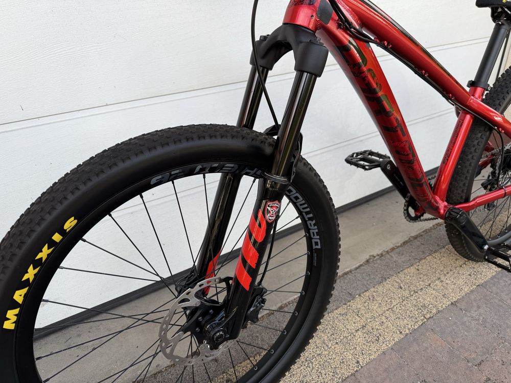 Dartmoor Hornet 2022 Red Devil (Maxxis, Deore XT