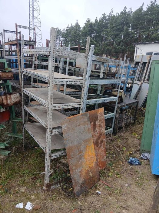 Regały stare metalowe