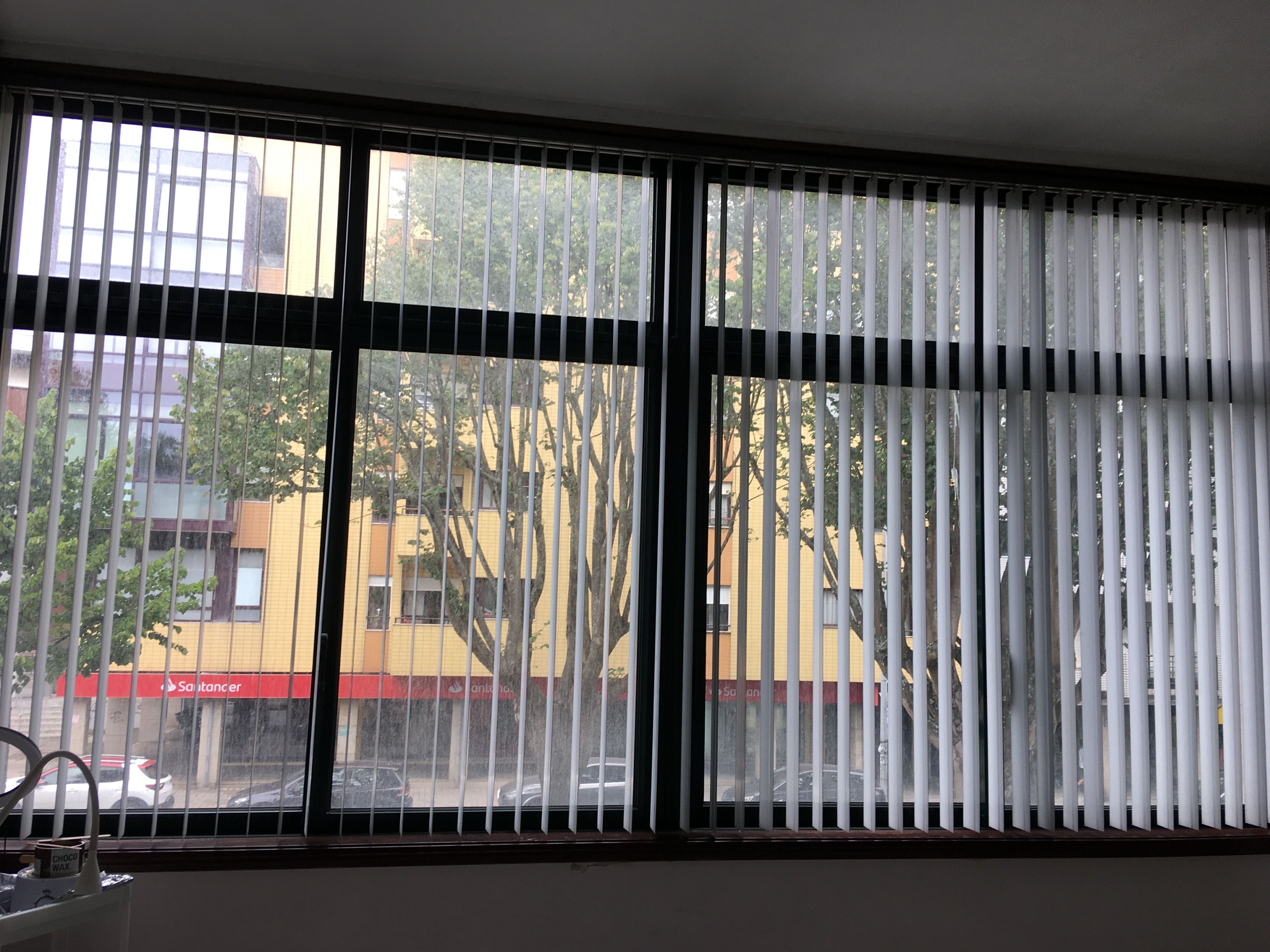 Estores telas verticais em PVC