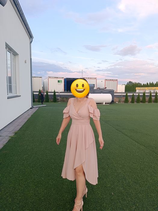 Sukienka na wesele r. S