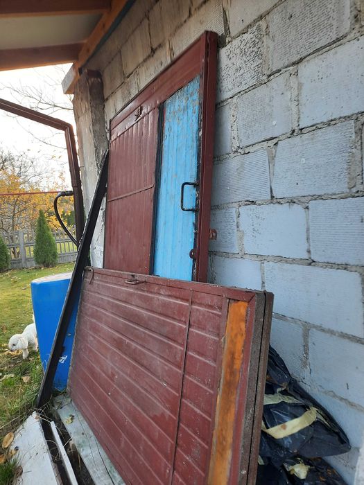 Sprzedam dwuskrzydłową bramę garażową