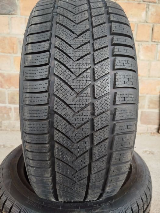Шини 245/45R19	Sunny	NW211 | нові зимові 4шт
