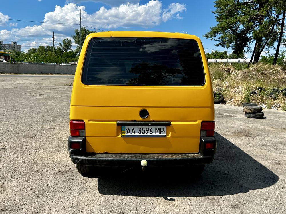 Volkswagen Transporter 4x4 2000 2.5 полноприводной