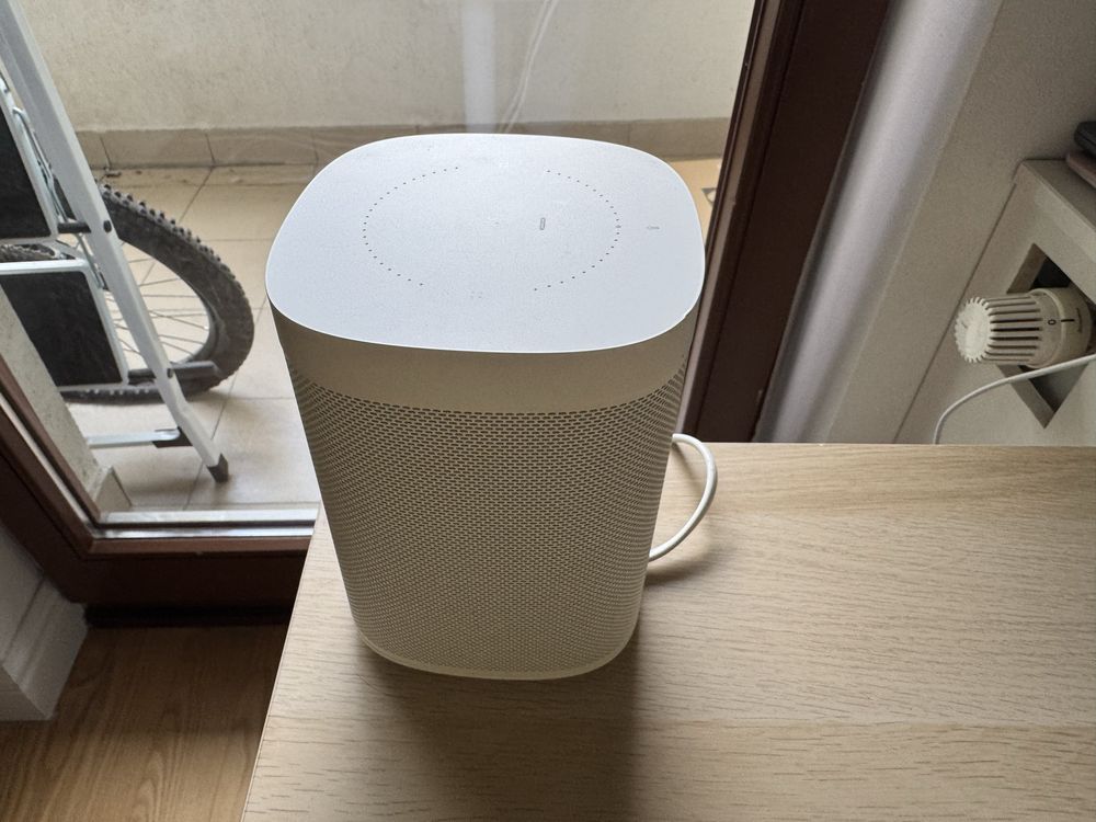 Sonos One A100 WiFi smart speaker