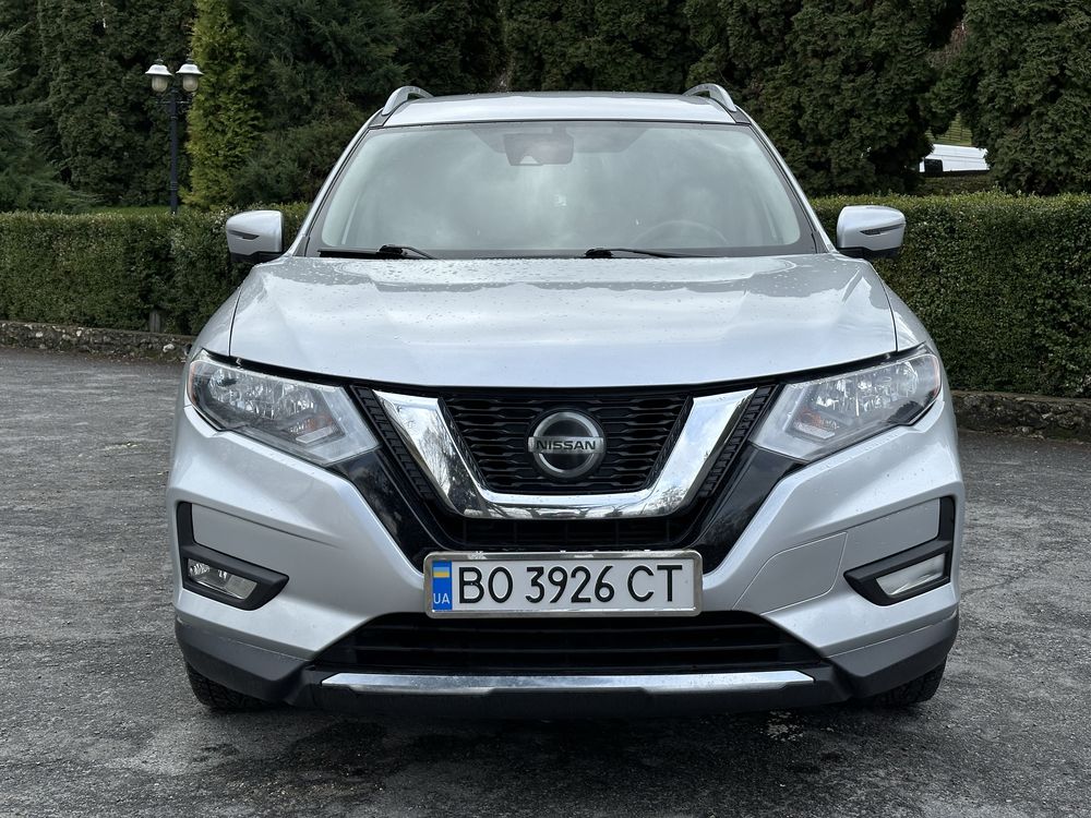 Продам Nissan Rogue 2017