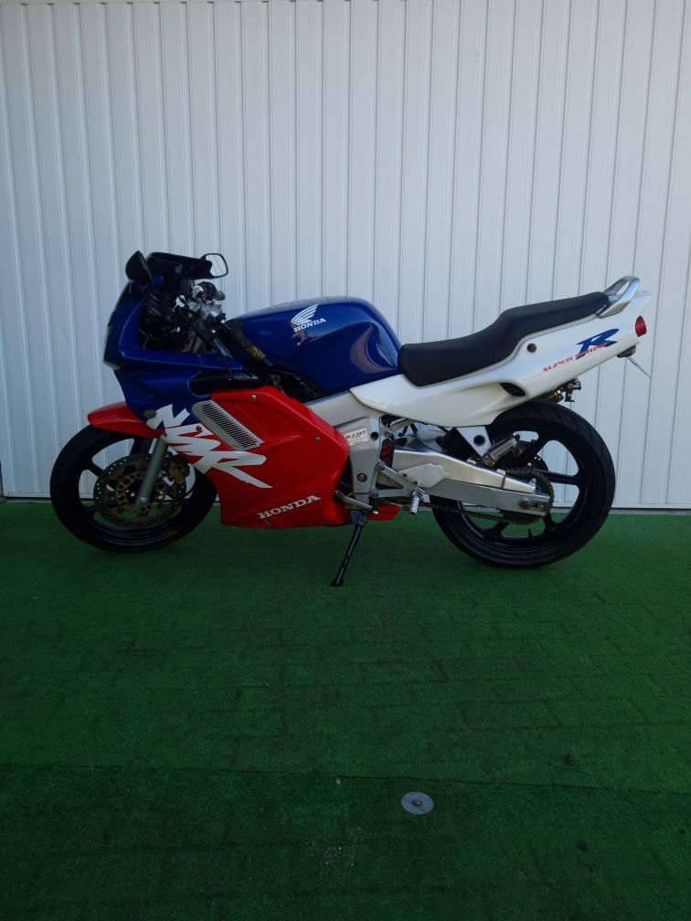 Honda Nsr 125 *Faço Financiamento *